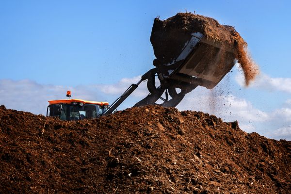Dirt Spreading in Rochester